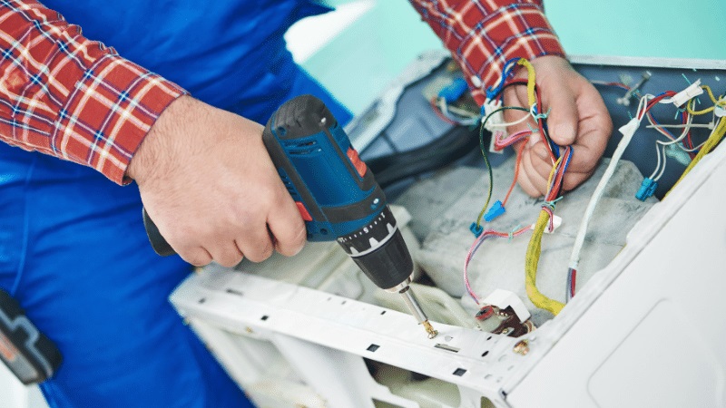 Soma Sharp Sharp çamaşır makinesi kart tamiri – Su almama arızası orijinal parça ile giderildi. - Teknik servis örneği